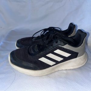 Kids Adidas Tensaur JR Running Shoes Size 2